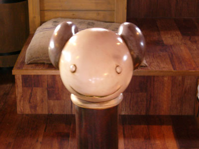 もう、目がなくなってるヨー