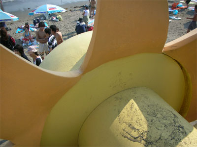 【ビーチハウス】そして裏側からどうぞ。笑。