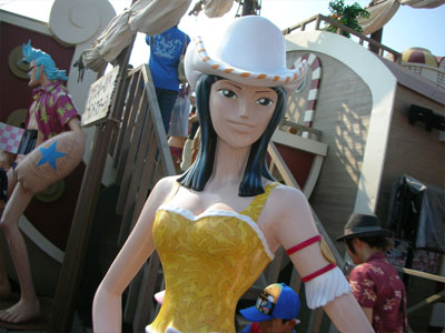 【ビーチハウス】ロビン